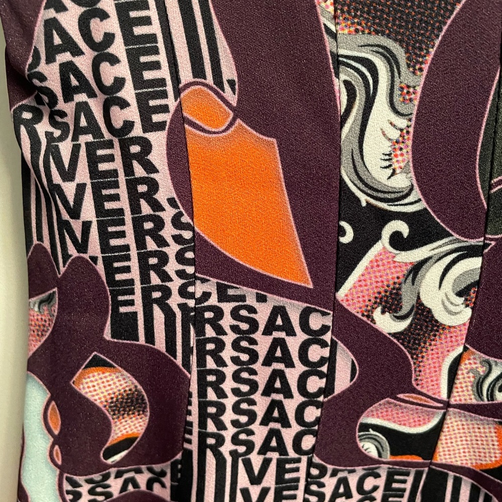 VERSACE Dress. Beautiful colors. Size 6 - Picture 7 of 9